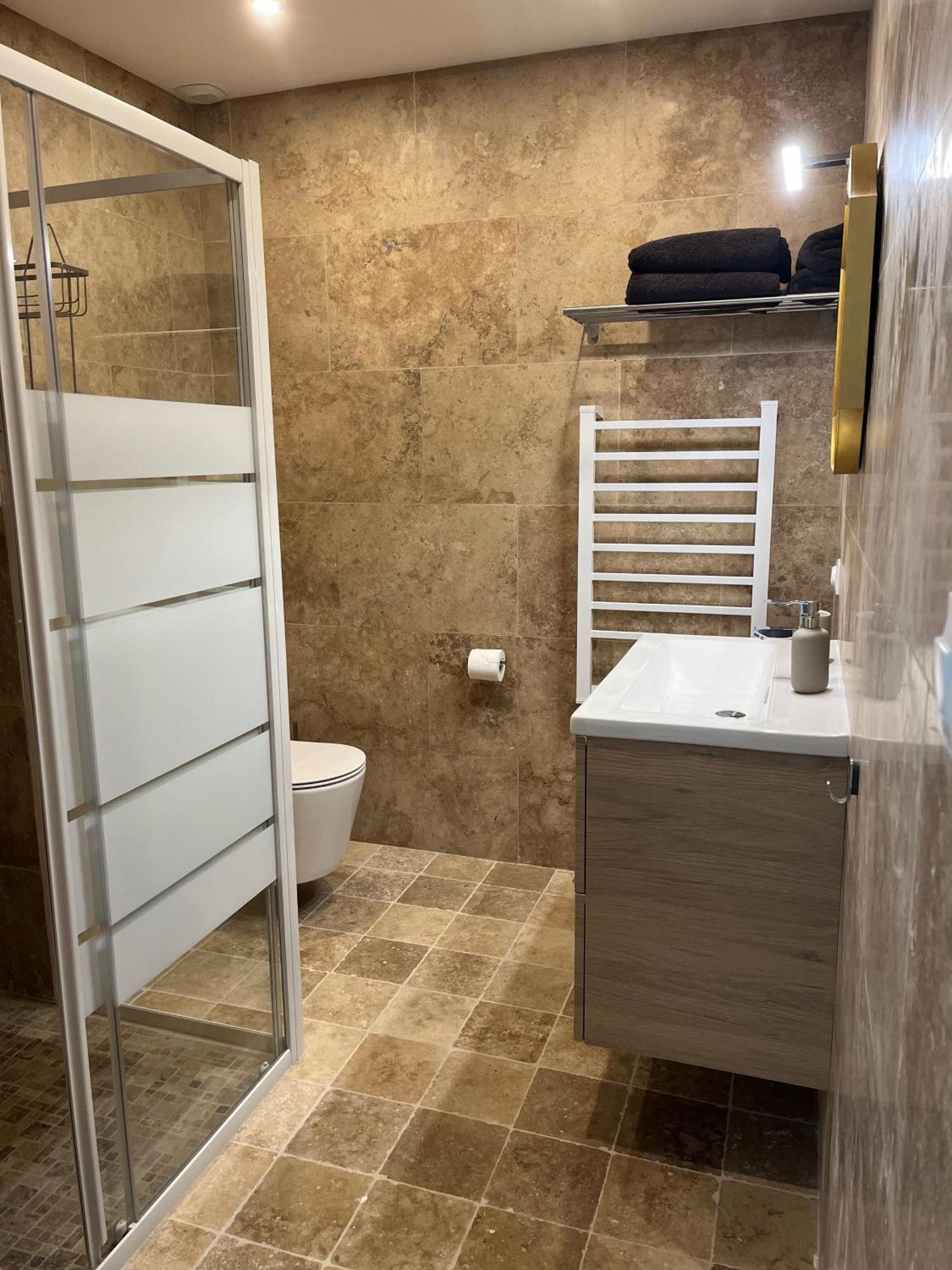Grand Tamaris Hosting Bed & Breakfast Arles Ngoại thất bức ảnh